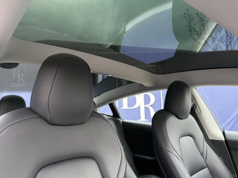 Tesla Model 3 Saloon 4dr Electric Auto RWD (241 bhp) 45