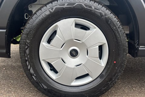 Ford Transit 350 Rwd L3 H3 Trend 130 ps Panel Van - Rear Camera 27