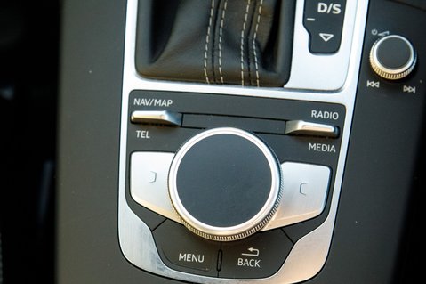 Audi A3 SPORTBACK TFSI S LINE 33