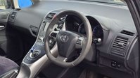 Toyota Auris 1.8 VVT-h T Spirit Hatchback 5dr Petrol Hybrid CVT Euro 5 (s/s) (136 ps) 14