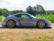 Porsche 718 Cayman GT4 RS 4