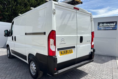Citroen Relay 33 L1H1 X 120 ps BlueHdi Panel Van - Racking & Invertor 7