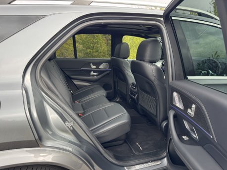Mercedes-Benz GLE GLE 300D 4Matic AMG Line Premium Plus Auto Diesel 7 SEATER/PAN ROOF/360 CAM 16