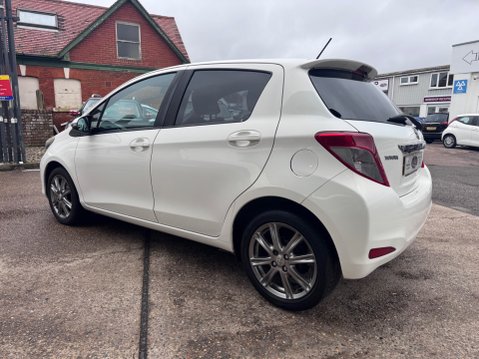 Toyota Yaris VVT-I SR 7