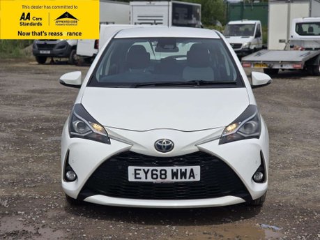 Toyota Yaris 1.5 VVT-h Icon Tech Hatchback 5dr Petrol Hybrid E-CVT Euro 6 (s/s) (100 ps) 2