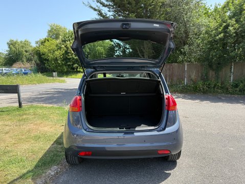 Kia Venga 3 AUTO 16,550 MILES 35