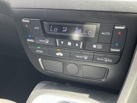 Honda Civic 1.8 i-VTEC SE Plus 5dr Auto [Nav] 32