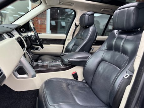 Land Rover Range Rover 4.4 SD V8 Autobiography SUV 5dr Diesel Auto 4WD Euro 6 (s/s) (339 ps) 12