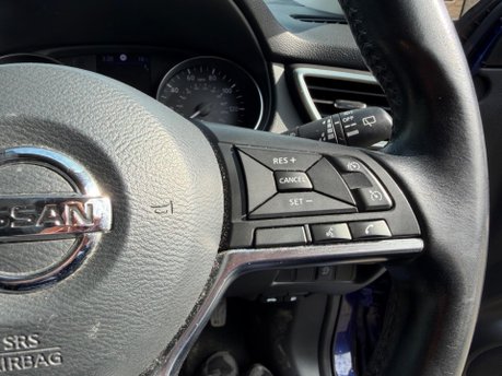 Nissan Qashqai DIG-T N-CONNECTA 15