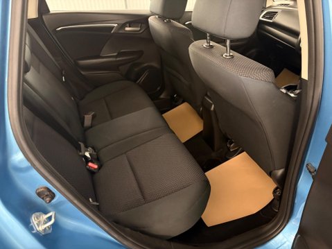 Honda Jazz 1.3 i-VTEC SE Navi CVT Euro 6 (s/s) 5dr 7
