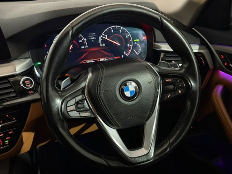 BMW 5 Series 520D SE TOURING 13