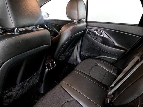 Hyundai i30 1.0 T-GDi MHEV Premium Hatchback 5dr Petrol Hybrid Manual Euro 6 (s/s) (120 19