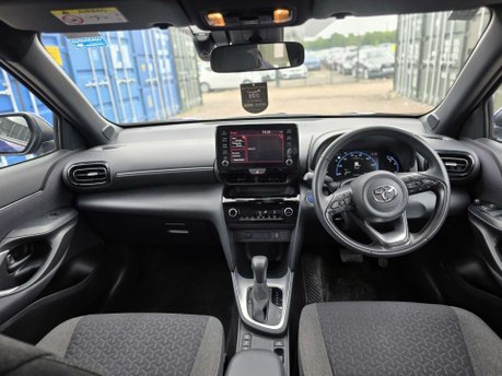 Toyota Yaris Cross 1.5 VVT-h Design SUV 5dr Petrol Hybrid E-CVT Euro 6 (s/s) (116 ps) 13