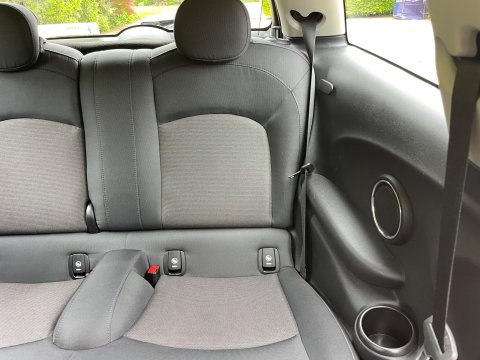 Mini Hatch 1.5 Cooper Hatchback 3dr Petrol Auto Euro 6 (s/s) (136 ps) 63