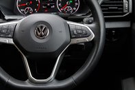 Volkswagen T-Cross SE TSI DSG 19