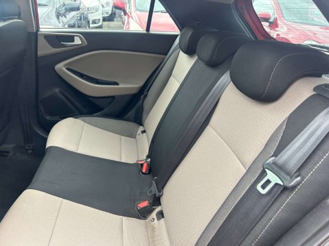 Hyundai i20 1.2 i20 Premium SE MPI 5dr 51