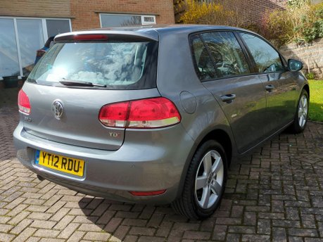 Volkswagen Golf MATCH 1.6 TDI 5 door hatchback 2 owners just 42,000m FSH+CAMBELT CHANGED 4