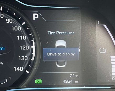 Hyundai IONIQ 1.6 IONIQ Premium SE FHEV Semi-Auto 5dr 31