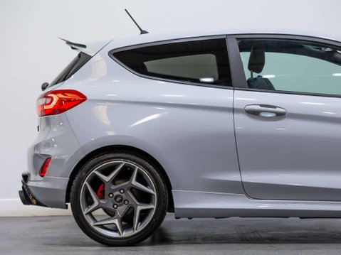 Ford Fiesta 1.5T EcoBoost ST-3 Hatchback 3dr Petrol Manual Euro 6 (200 ps) 21