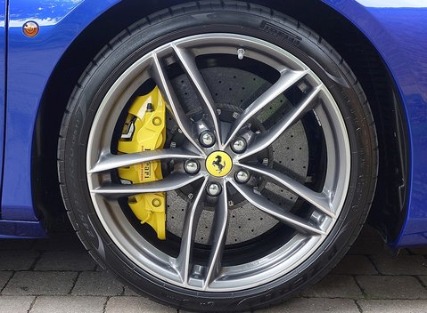 Ferrari 488 Spider 22