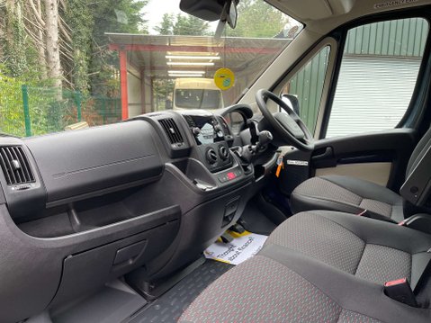 Peugeot Boxer 2.2 440 17seat Non-D1 accessible Minibus Lite with full width ramp L4 H2 Eu 19