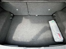 Nissan Juke 1.6 Juke Tekna HEV CVT 5dr 67