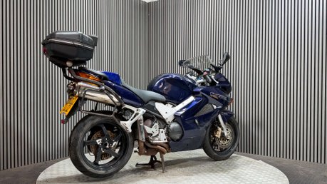 Honda VFR 2002 VTEC ONLY 23K GOOD RUNNING PROJECT BIKE 800CC TOURER 3