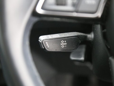 Audi A1 1.0 TFSI 25 Technik Sportback Euro 6 (s/s) 5dr 12