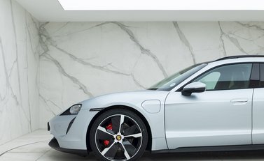 Porsche Taycan 4S Sport Turismo 25