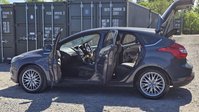 Ford Focus 1.6 Zetec Hatchback 5dr Petrol Manual Euro 5 (125 ps) 8