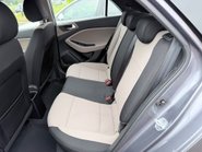 Hyundai i20 GDI SE 11