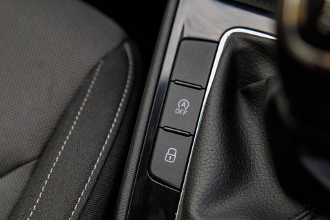 Skoda Fabia COLOUR EDITION MPI 35