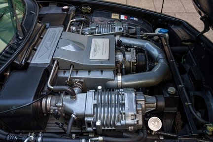 Aston Martin Vantage V550 45