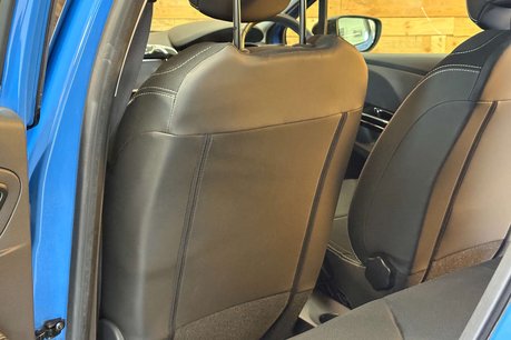 Renault Clio 0.9 TCe Dynamique MediaNav Hatchback 5dr Petrol Manual Euro 5 (s/s) (90 ps) 52