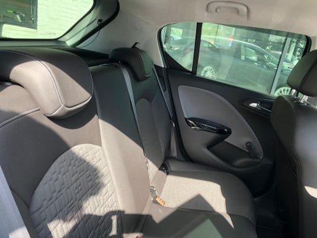 Vauxhall Corsa SE 1.4 ECOFLEX petrol manual, 61,000m,FSH, heated seats+wheel, DAB, £35 tax 8
