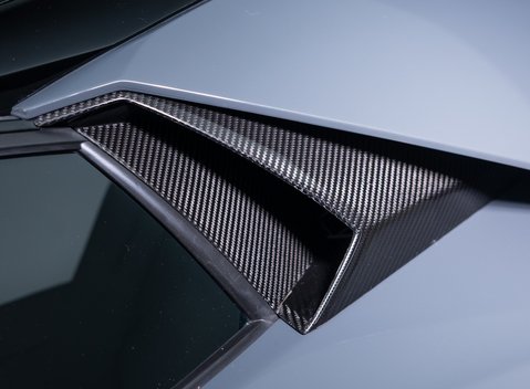 Lamborghini Aventador S LP 740-4 ROADSTER 35