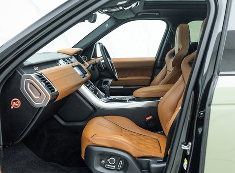 Land Rover Range Rover Sport 5.0 SVR URBAN 17