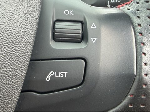 Peugeot 2008 1.2 PureTech 130 GT Line 5dr 31