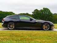 Ferrari GTC4 Lusso T 3