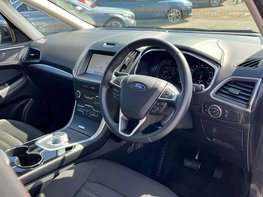 Ford Galaxy 2.5 Galaxy Titanium HEV CVT 5dr 18
