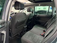 Volkswagen Tiguan 2.0 TSI SEL SUV 5dr Petrol DSG 4Motion Euro 6 (s/s) (180 ps) 27