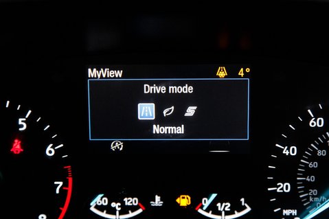 Ford Focus TITANIUM 29