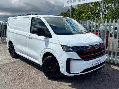 Volkswagen Transporter 2.0 TDI T30 Commerce Plus Panel Van 5dr Diesel Auto FWD SWB Euro 6 (s/s) (1 37