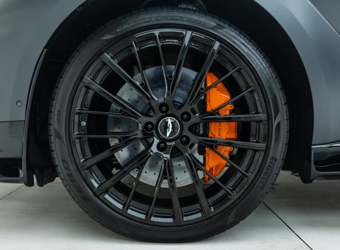 Aston Martin DBX 707 29