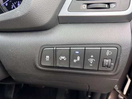 Hyundai TUCSON 2.0 CRDi Premium Auto 4WD Euro 6 5dr 62