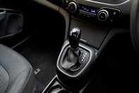 Hyundai i10 PREMIUM SE 28