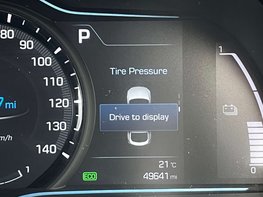 Hyundai IONIQ 1.6 IONIQ Premium SE FHEV Semi-Auto 5dr 31