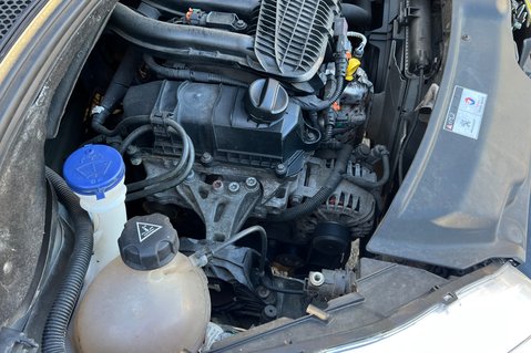 Peugeot 208 ACTIVE - PART EXCHANGE TO CLEAR - MOT MAY 2027 -£20 ROAD TAX 48