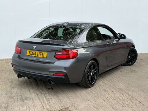 BMW 2 Series 3.0 M235i Auto 2dr 19