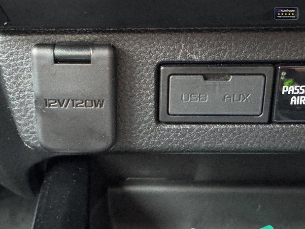 Isuzu D-Max V-Cross [SOLD MT] AUTO | 1.9LT | AC | Sensors | Camera | Tow Bar| 41